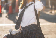 制服小姐姐上海,制服小姐姐的时尚演绎